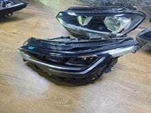 Laden Sie das Bild in den Galerie-Viewer, Frontscheinwerfer VW Golf VIII 5H1941005A Links Scheinwerfer Headlight SCH1154534273do
