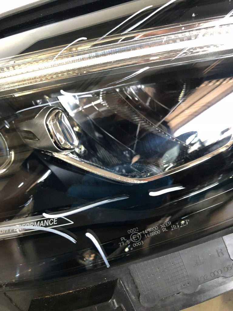 Frontscheinwerfer Mercedes-Benz W206 A2069067203 A2069067303 LED Rechts SCH6407087877zr