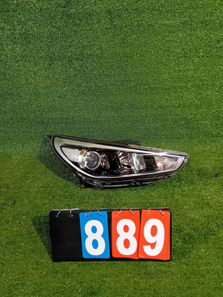 Frontscheinwerfer Hyundai I30 III CSC27311 Rechts Scheinwerfer Headlight SCH4382270284vd