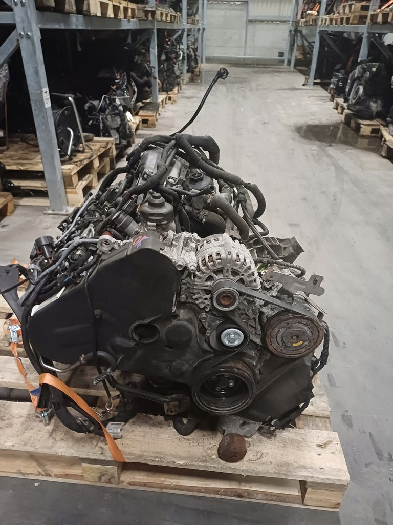 Motor Audi A4 Q5 CNH 2.0 TDI 78TKm 2016 Diesel Engine Komplett