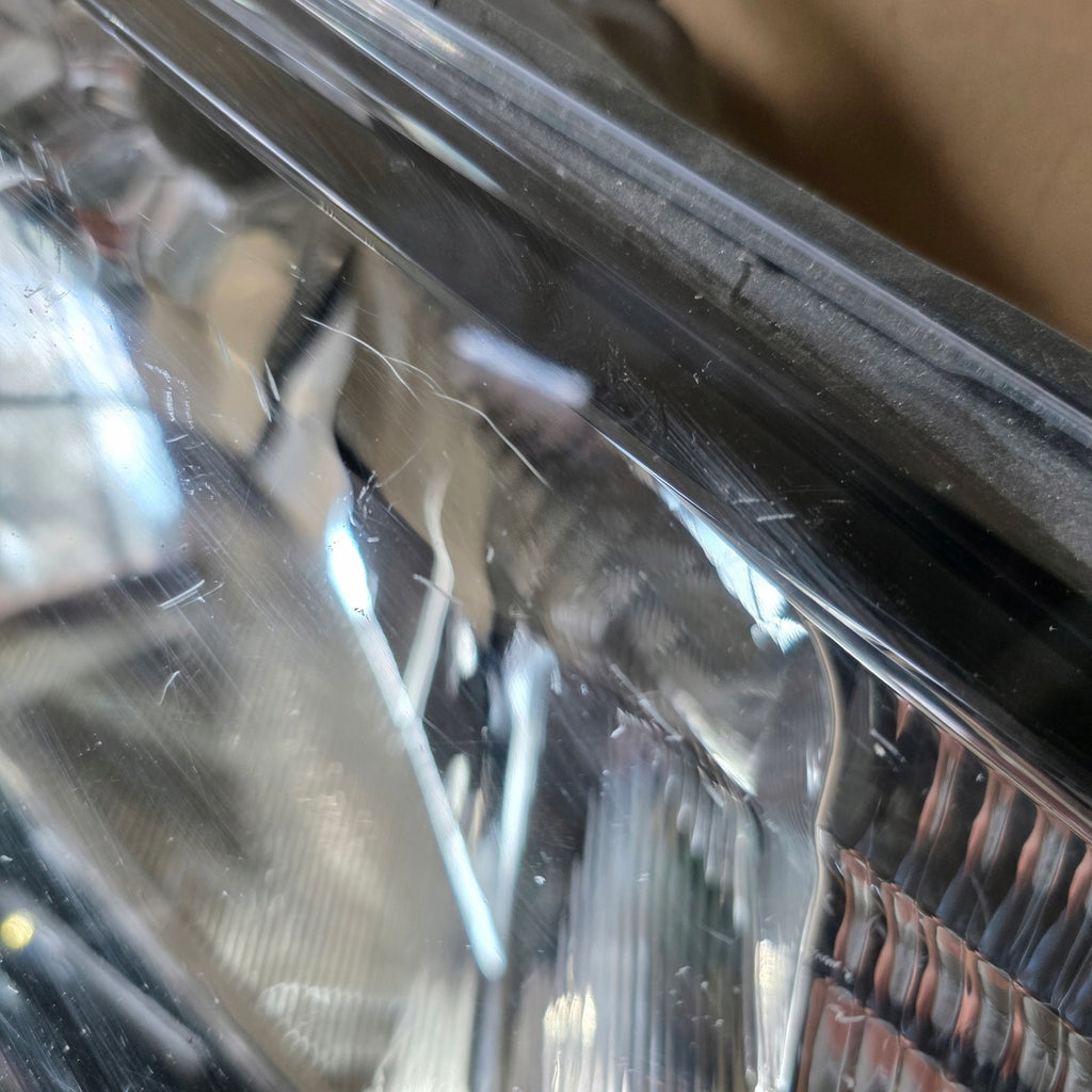 Frontscheinwerfer Dacia Sandero II 90029995 Rechts Scheinwerfer Headlight SCH7325756333vu