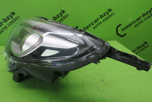 Load image into Gallery viewer, Frontscheinwerfer Peugeot 2008 9825313980 LED Links Scheinwerfer Headlight