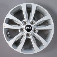 Laden Sie das Bild in den Galerie-Viewer, 4x Alufelge 16 Zoll 6.5&quot; 5x114.3 50ET Silber 52910A2830 Kia Ceed Rim Wheel