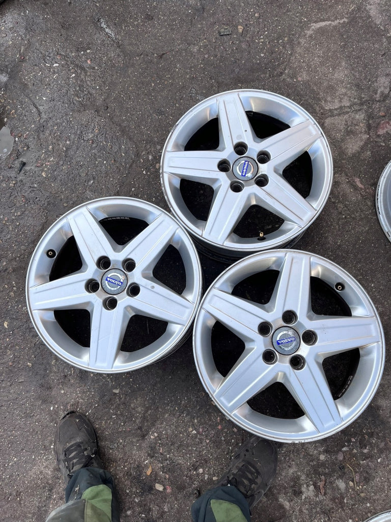 1x Alufelge 16 Zoll 6.5" 5x108 52ET Glanz Silber 30671413 Volvo V70 V60 S60 S40 FEL9859916233xb
