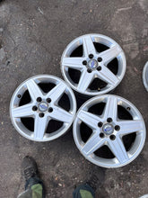 Laden Sie das Bild in den Galerie-Viewer, 1x Alufelge 16 Zoll 6.5" 5x108 52ET Glanz Silber 30671413 Volvo V70 V60 S60 S40 FEL9859916233xb