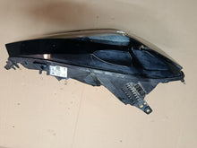Load image into Gallery viewer, Frontscheinwerfer Jaguar Xe X760 GX73-13W029-HE Rechts Scheinwerfer Headlight SCH2084176388uw