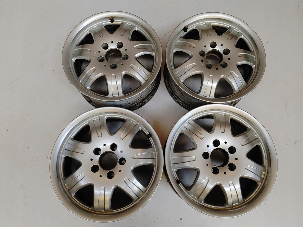 4x Alufelge 16 Zoll 7.0" 5x112 32ET A1714010902 Mercedes-Benz Slk Rim Wheel