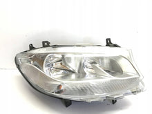 Laden Sie das Bild in den Galerie-Viewer, Frontscheinwerfer Mercedes-Benz Sprinter A9109060100 Rechts Headlight
