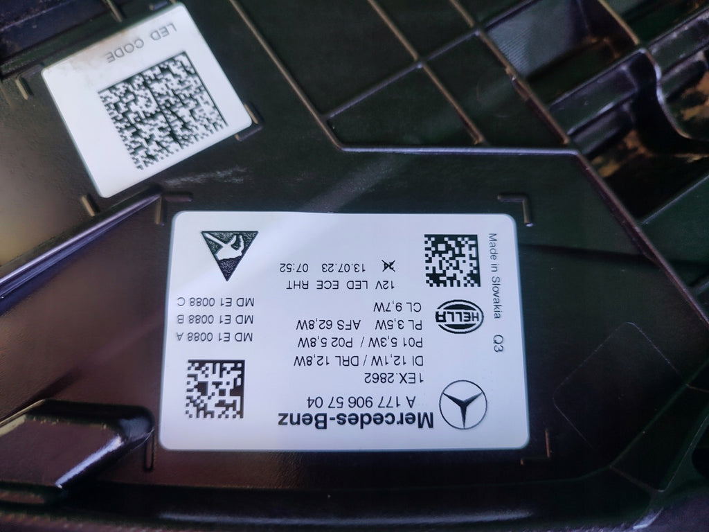 Frontscheinwerfer Mercedes-Benz A1779065704 LED Links Scheinwerfer Headlight SCH3547722389zn