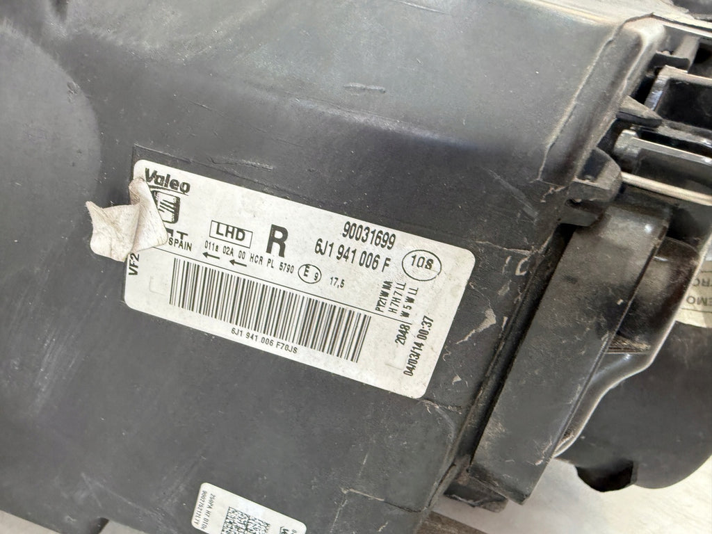 Frontscheinwerfer Seat Ibiza IV 6J1941006F 6J1941005F Ein Satz Headlight SCH8950468659se