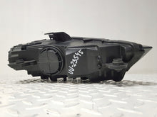 Load image into Gallery viewer, Frontscheinwerfer Audi A3 8V0941005E Xenon Ein Stück (Rechts oder Links)