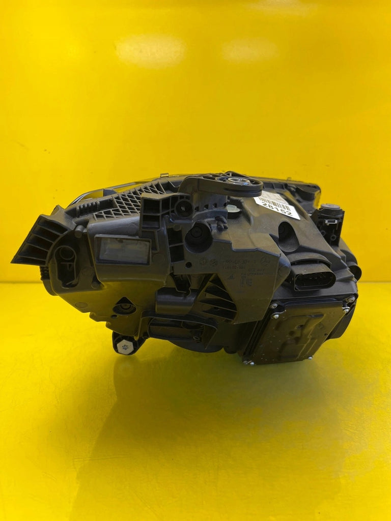 Frontscheinwerfer Mercedes-Benz A2149066102 LED Ein Stück (Rechts oder Links) SCH5882579001hv