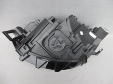 Laden Sie das Bild in den Galerie-Viewer, Frontscheinwerfer VW Id.3 10B941036B Full LED Ein Stück (Rechts oder Links) SCH9942709986oi