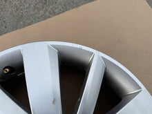 Load image into Gallery viewer, 1x Alufelge 16 Zoll 6.5" 3x112 46ET 5F0601025 Seat Leon Rim Wheel FEL1513662328wc