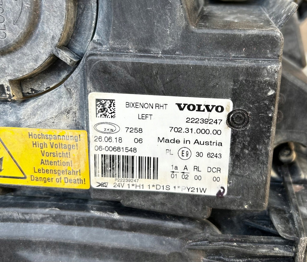 Frontscheinwerfer Volvo 22239247 Xenon Links Scheinwerfer Headlight SCH1613061582dl