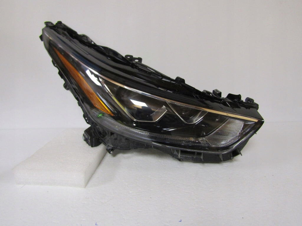 Frontscheinwerfer Toyota Highlander LED Rechts Scheinwerfer Headlight SCH8637828144is