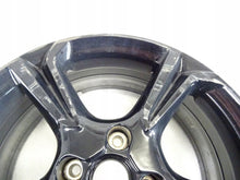 Laden Sie das Bild in den Galerie-Viewer, 1x Alufelge 17 Zoll 7.0&quot; 4x108 38ET 9832281680 Opel Corsa F Rim Wheel