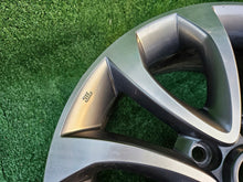 Load image into Gallery viewer, 1x Alufelge 17 Zoll 7.0&quot; 5x114.3 47ET Nissan Juke Rim Wheel