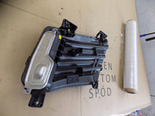Laden Sie das Bild in den Galerie-Viewer, Frontscheinwerfer Peugeot 208 II 985105418001 LED Links Scheinwerfer Headlight SCH6308819176hv