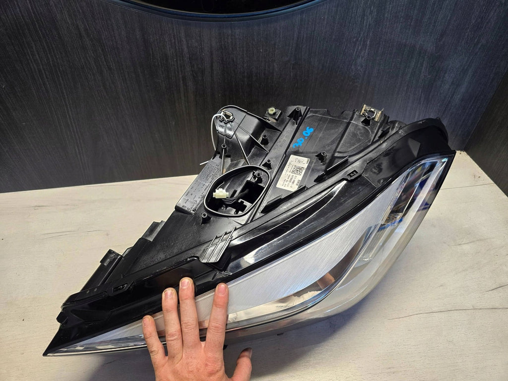 Frontscheinwerfer BMW 1 F40 9482807 LED Links Scheinwerfer Headlight SCH6608211450dz