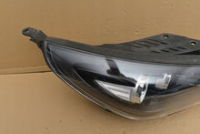 Laden Sie das Bild in den Galerie-Viewer, Frontscheinwerfer Hyundai I30 III 92102G4120 Full LED FALSE Headlight SCH2021484609js