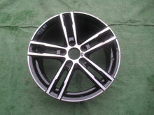 Load image into Gallery viewer, 1x Alufelge 18 Zoll 7.5" 5x120 45ET Glanz Schwarz 8009701 BMW 2 F22 1 F21 F20 FEL9759741838sy