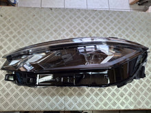 Load image into Gallery viewer, Frontscheinwerfer VW Passat 3J1941005 LED Ein Stück (Rechts oder Links) SCH9750294439cz