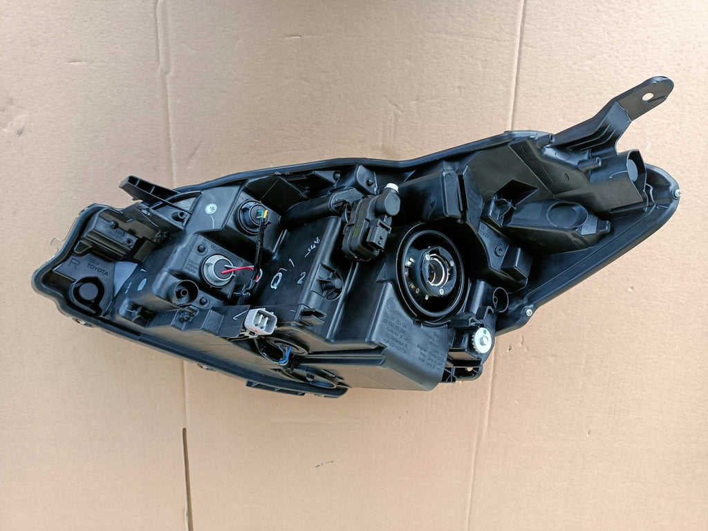 Frontscheinwerfer Toyota Yaris LED Ein Stück (Rechts oder Links) Headlight