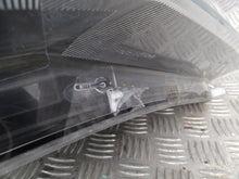 Laden Sie das Bild in den Galerie-Viewer, Frontscheinwerfer Skoda Superb III 3V1941016B Xenon Rechts Headlight SCH9485240689xv