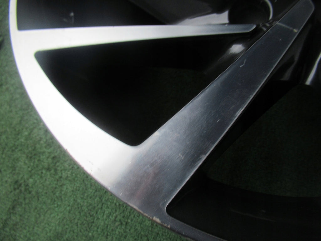 1x Alufelge 17 Zoll 7.0" 5x112 40ET Glanz Grau 5NA601025P Mg Tiguan Rim Wheel