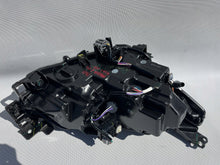 Laden Sie das Bild in den Galerie-Viewer, Frontscheinwerfer Mazda 2 D43N-51040 LED Links Scheinwerfer Headlight