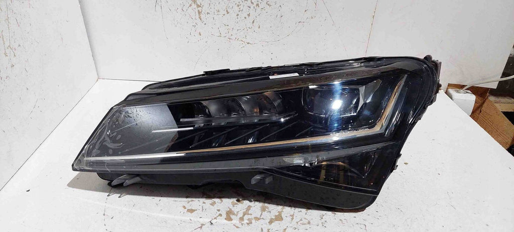 Frontscheinwerfer Skoda Superb III 3V1941015D LED Rechts Scheinwerfer Headlight
