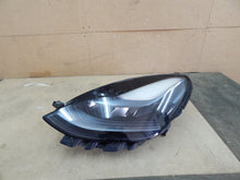 Laden Sie das Bild in den Galerie-Viewer, Frontscheinwerfer Tesla Model 3 1514952-00 Links Scheinwerfer Headlight SCH8542107289qc