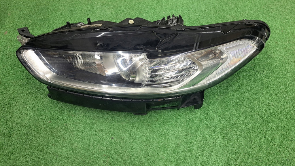 Frontscheinwerfer Ford Mondeo DS73-13W030-EA LED Links Scheinwerfer Headlight