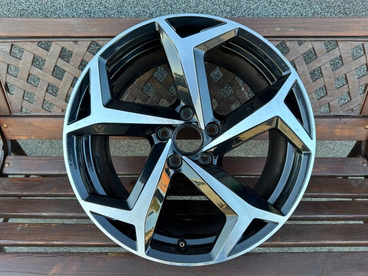 1x Alufelge 18 Zoll 8.0" 5x112 44ET Glanz Schwarz 3G0601025BG VW Passat B8 FEL2389344956ag