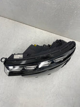 Load image into Gallery viewer, Frontscheinwerfer Skoda Kamiq 658941015B Full LED Links Scheinwerfer Headlight SCH4260068919bx