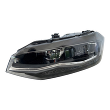 Laden Sie das Bild in den Galerie-Viewer, Frontscheinwerfer VW Polo 2G1941035B LED Links Scheinwerfer Headlight