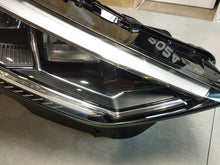 Laden Sie das Bild in den Galerie-Viewer, Frontscheinwerfer Audi Q3 83A941034 83A941774 LED Rechts Scheinwerfer Headlight SCH8193949452vi