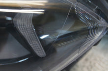 Laden Sie das Bild in den Galerie-Viewer, Frontscheinwerfer Kia Ceed 92101J7500 Ein Stück (Rechts oder Links) Headlight