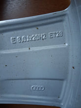 Load image into Gallery viewer, 1x Alufelge 20 Zoll 8.0" 5x112 28ET Glanz Silber 4M0071490 Audi Q7 Rim Wheel FEL9473802031jy