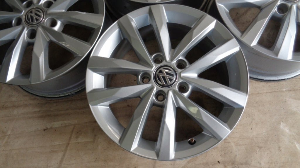 4x Alufelge 16 Zoll 6.5" 5x112 48ET Glanz Silber 5TA601025 Seat I Rim Wheel FEL5054958502ta