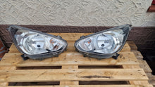 Laden Sie das Bild in den Galerie-Viewer, Frontscheinwerfer Mitsubishi Space Star Ein Stück (Rechts oder Links) Headlight
