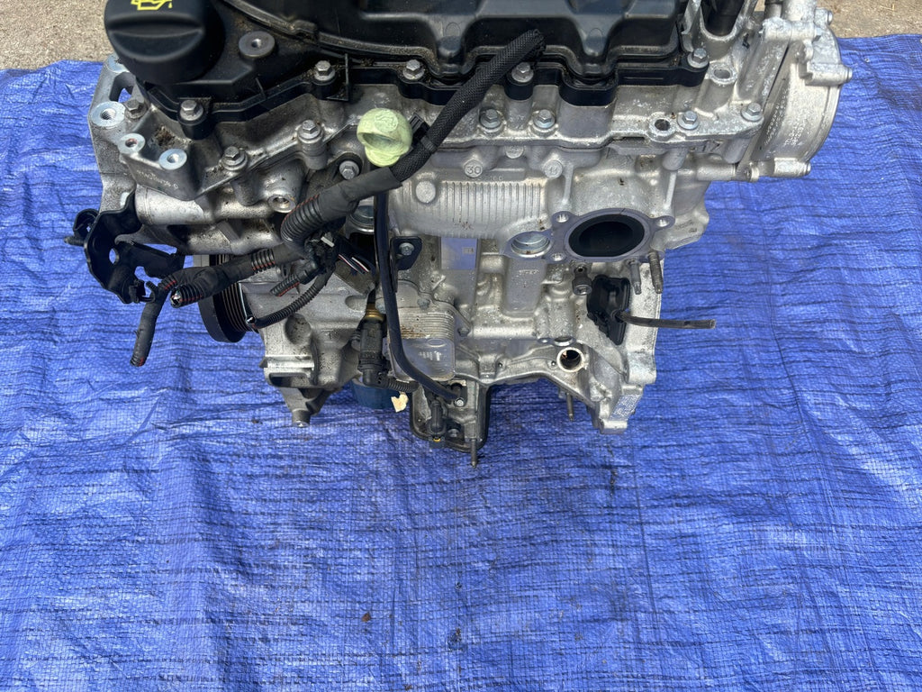Motor Peugeot 2008 II HN05 10TMA5 1.2 THP 20TKm Benzin Engine Unkomplett