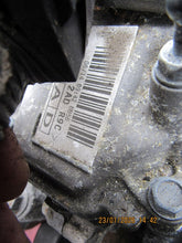 Load image into Gallery viewer, Motor Toyota III 2AD-FTV 2.2 D4D 150PS 200TKm Diesel Engine Komplett MOT9448355701nc