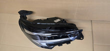 Laden Sie das Bild in den Galerie-Viewer, Frontscheinwerfer Opel Corsa F 39162659 Rechts Scheinwerfer Headlight SCH1440272334xx