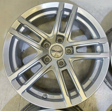 Laden Sie das Bild in den Galerie-Viewer, 4x Alufelge 16 Zoll 6.5" 5x112 22ET Silber Rim Wheel FEL9794926881wj