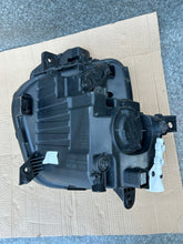 Load image into Gallery viewer, Frontscheinwerfer Hyundai Tucson N792112010 Links Scheinwerfer Headlight SCH7316699514gf