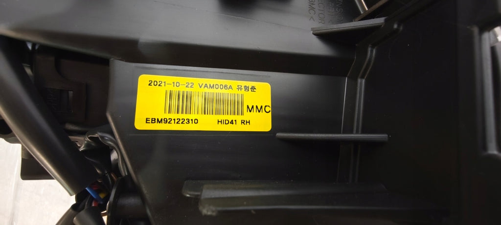 Frontscheinwerfer Mitsubishi Lancer VIII 8301C3-86 Xenon Rechts Headlight