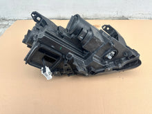 Laden Sie das Bild in den Galerie-Viewer, Frontscheinwerfer Mercedes-Benz Gla A1569062300 Full LED Rechts oder Links SCH4227092567mz