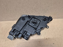 Laden Sie das Bild in den Galerie-Viewer, Frontscheinwerfer Seat Ateca 90117434C LED Rechts Scheinwerfer Headlight